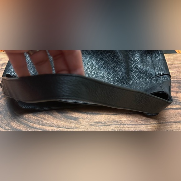 Michael Kors Black Pebbled Leather Hobo Bag - Picture 4 of 8